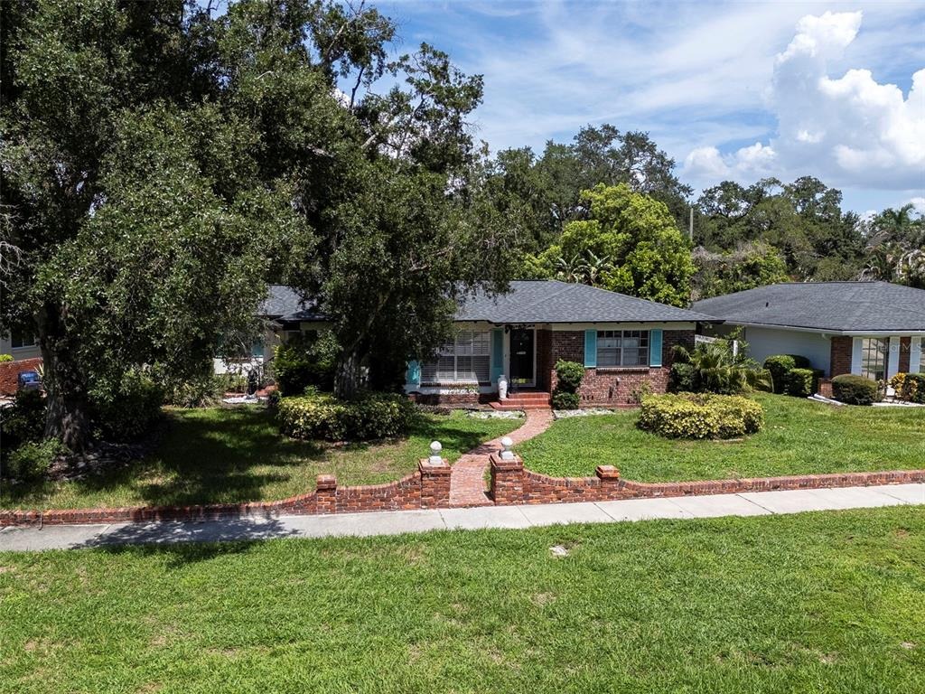 Davis Blvd, Tampa, FL 33606