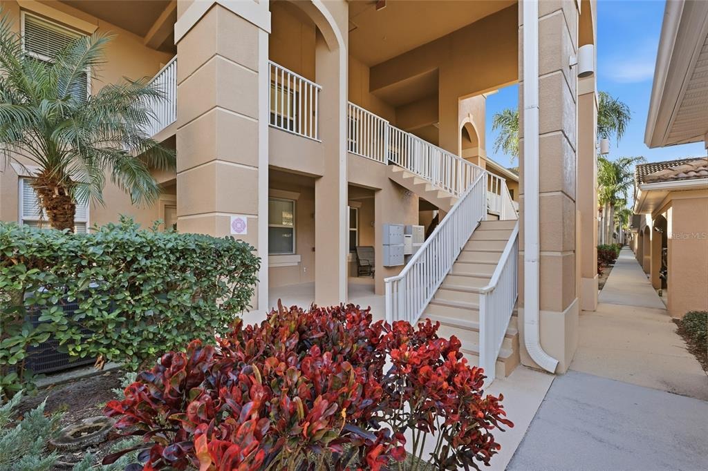 Fairwaycove Ln, Bradenton, FL 34212
