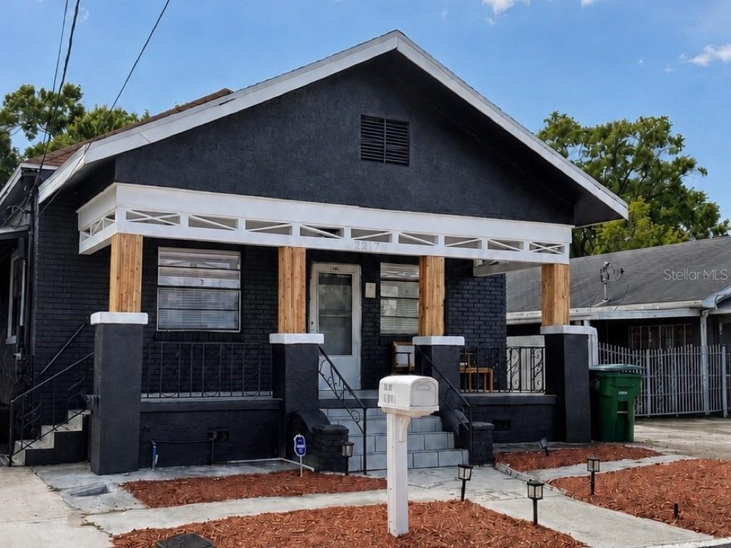 Corrine St, Tampa, FL 33605