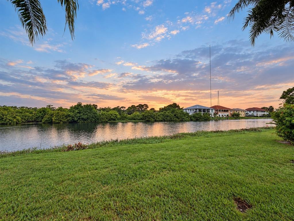 Fernwood Cir, Seminole, FL 33777 #1