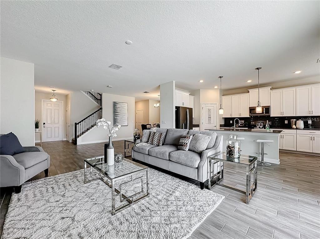 Fallen Oak Dr, Davenport, FL 33896 #1