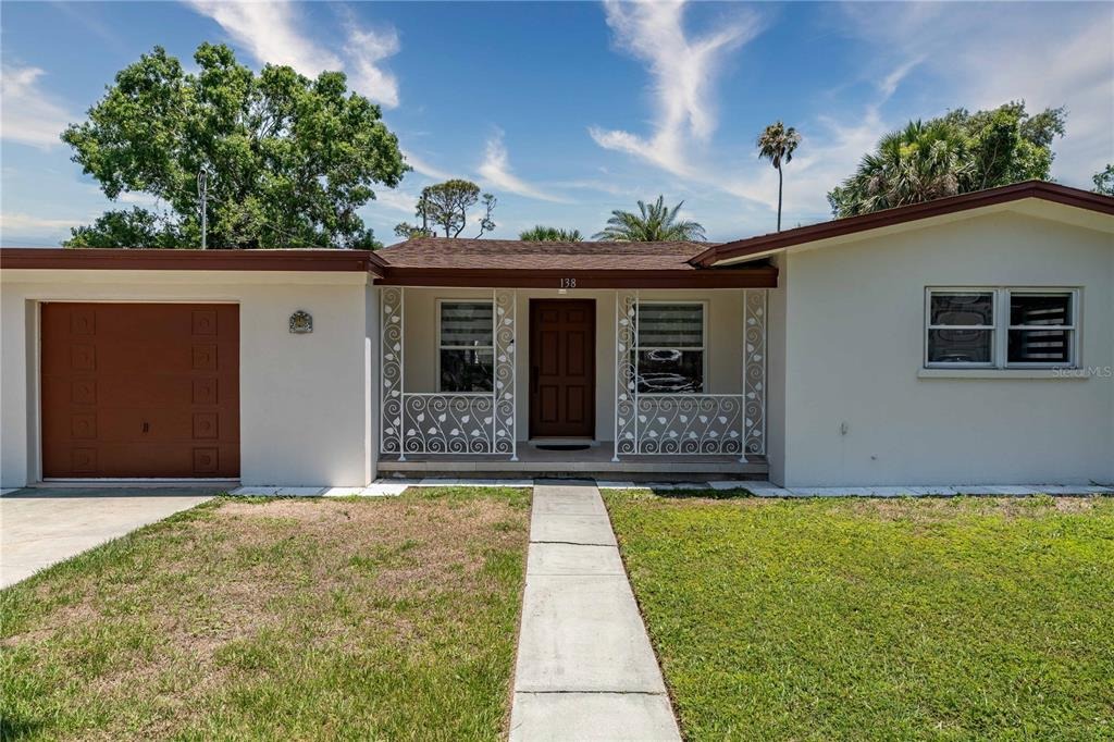 Pearl Ave, Sarasota, FL 34243