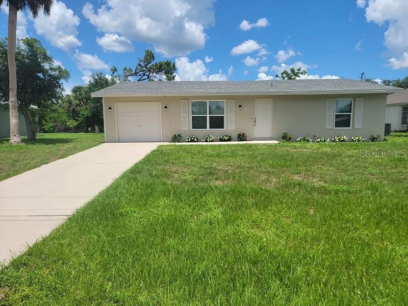 Hinton St, Port Charlotte, FL 33954