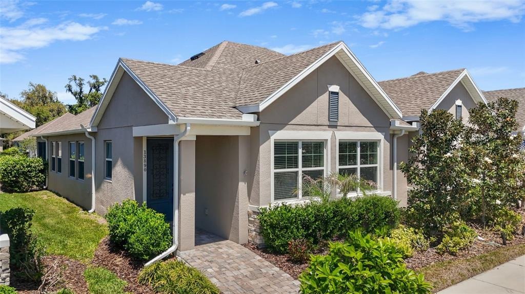 Kingfisher Glen Dr, Lithia, FL 33547
