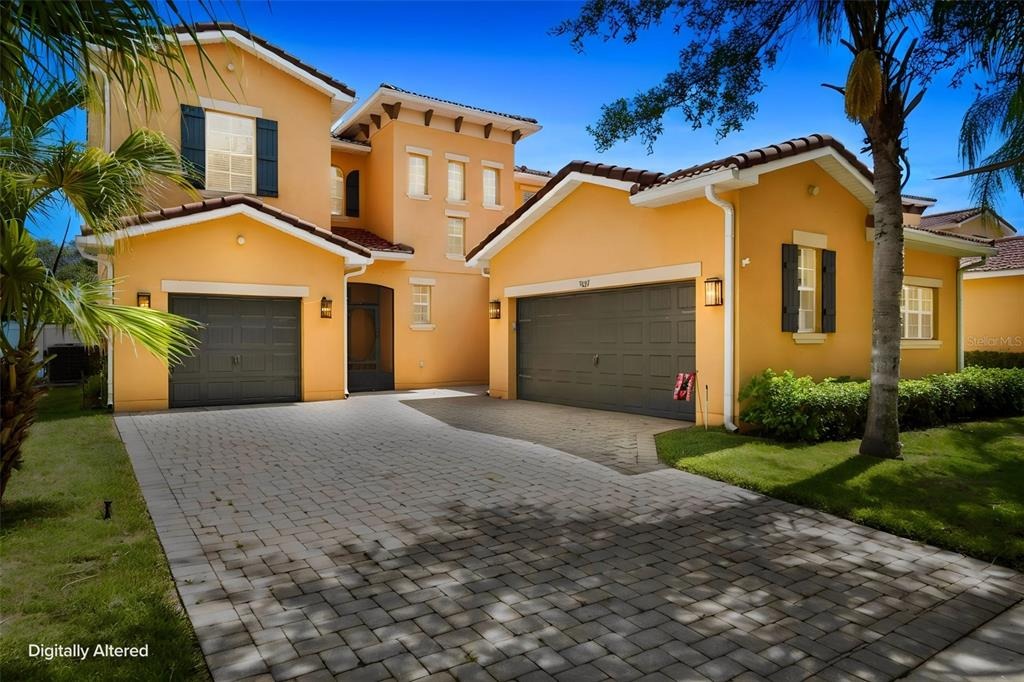 Golden Knot Dr, Kissimmee, FL 34746