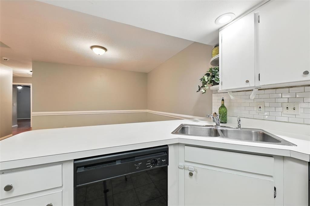 Heritage Oak Dr, Orlando, FL 32808 #1