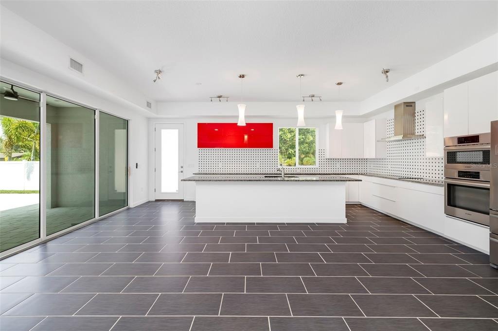 Riverwood Ave, Sarasota, FL 34231 #1