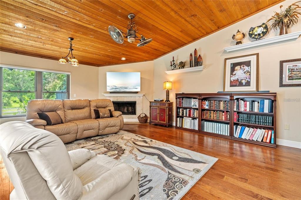 Cowpen Ln, Sarasota, FL 34240 #1