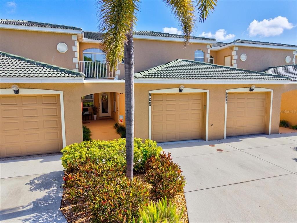 7th Avenue Cir, Bradenton, FL 34209