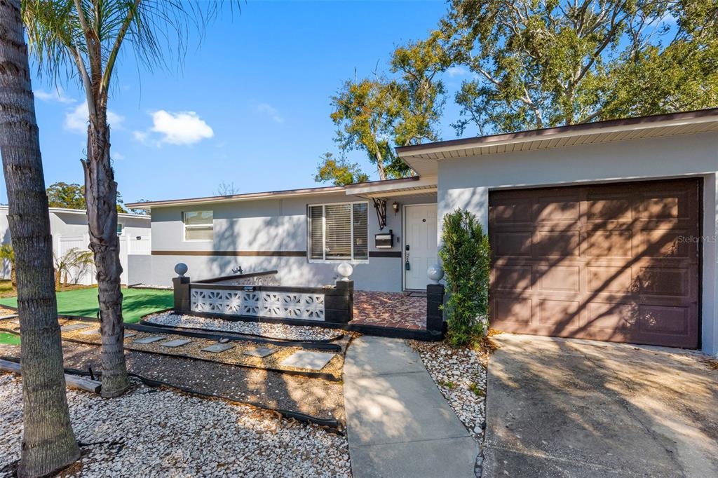 28th Ave, Saint Petersburg, FL 33713