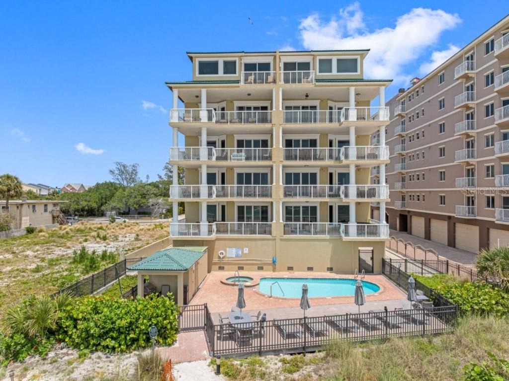 Gulf Blvd, Indian Shores, FL 33785