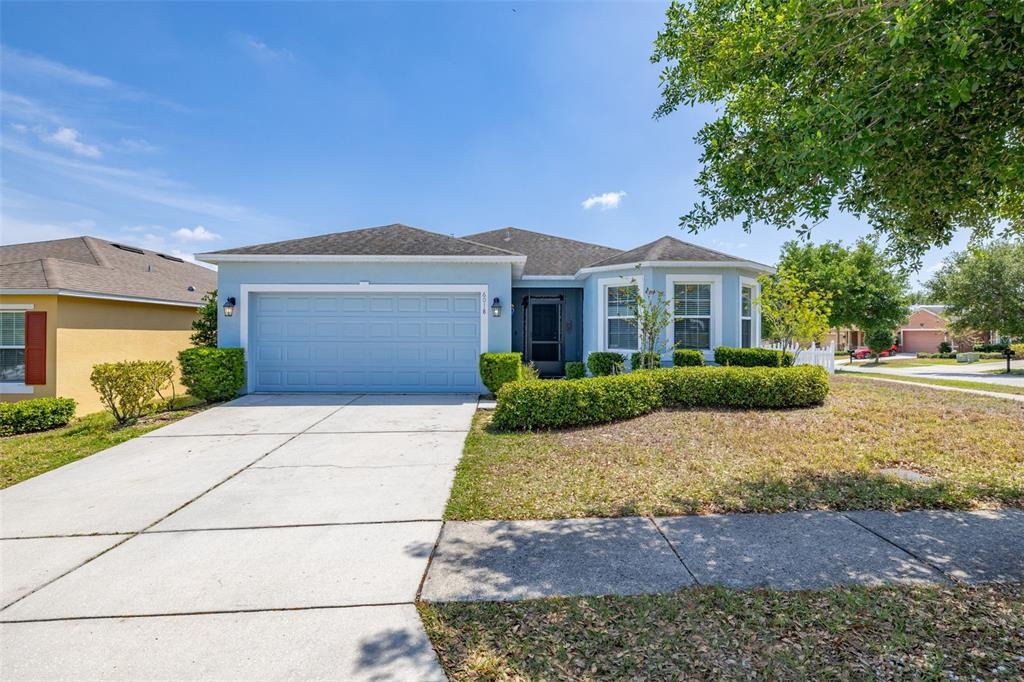Fallglow Ln, Haines City, FL 33844