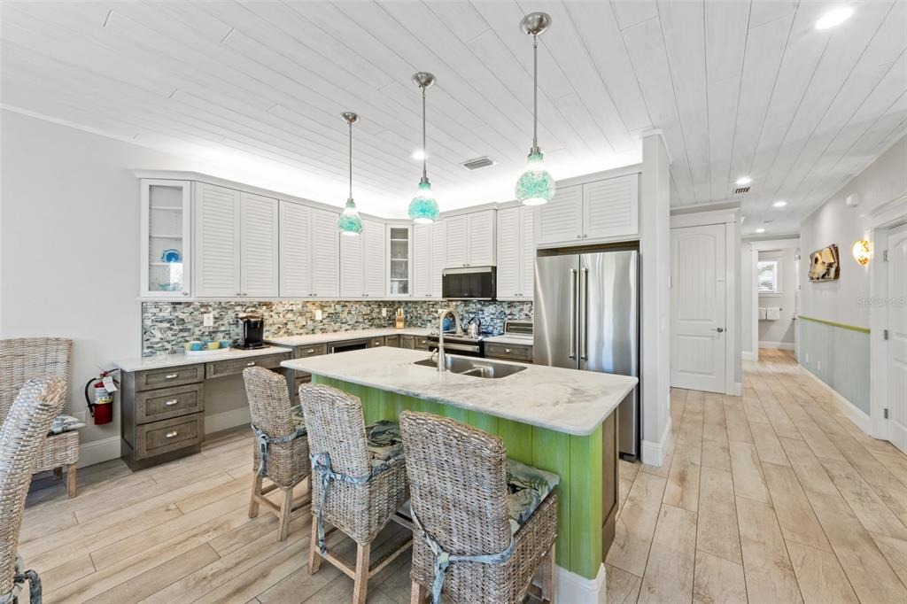 81st St, Holmes Beach, FL 34217 #1