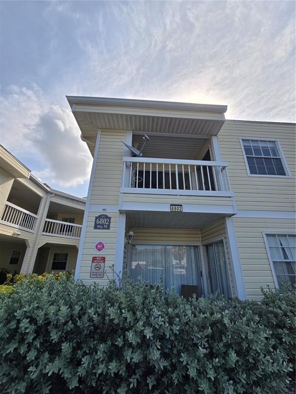 Stones Throw Cir, Saint Petersburg, FL 33710