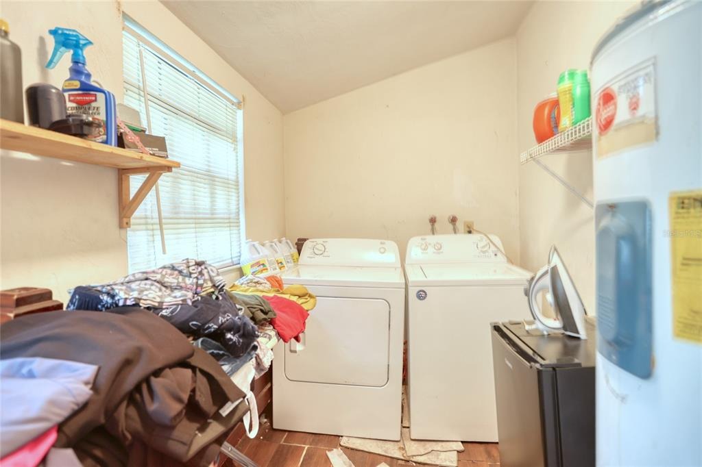 Loomis Ave, Daytona Beach, FL 32114 #1