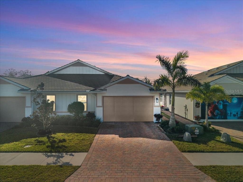 Enbrook Loop, Naples, FL 34114