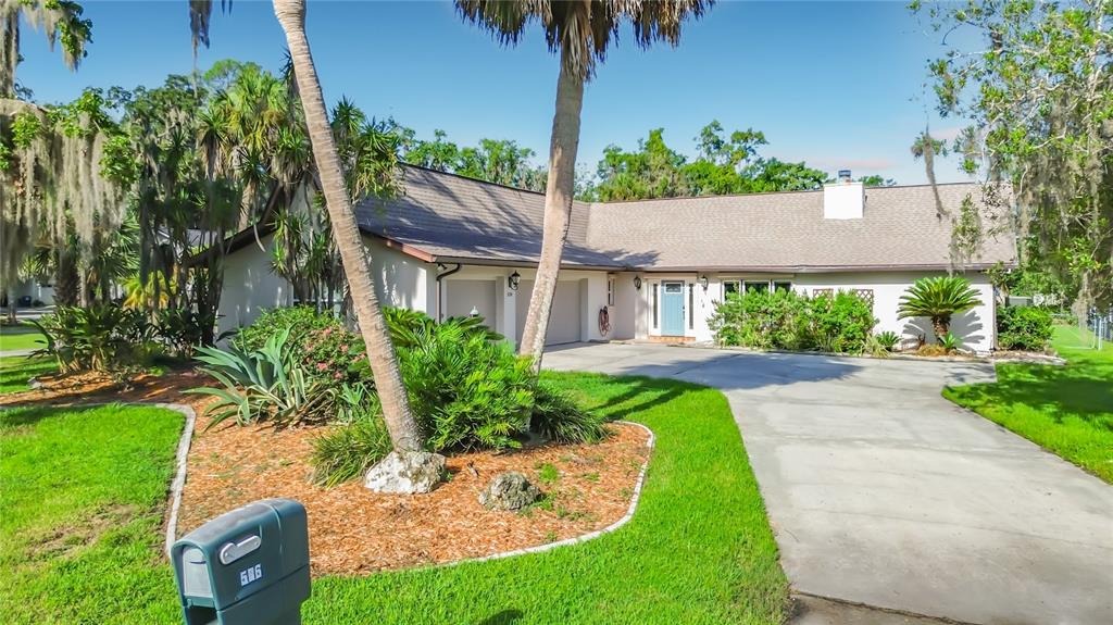 9th Ave, Crystal River, FL 34428