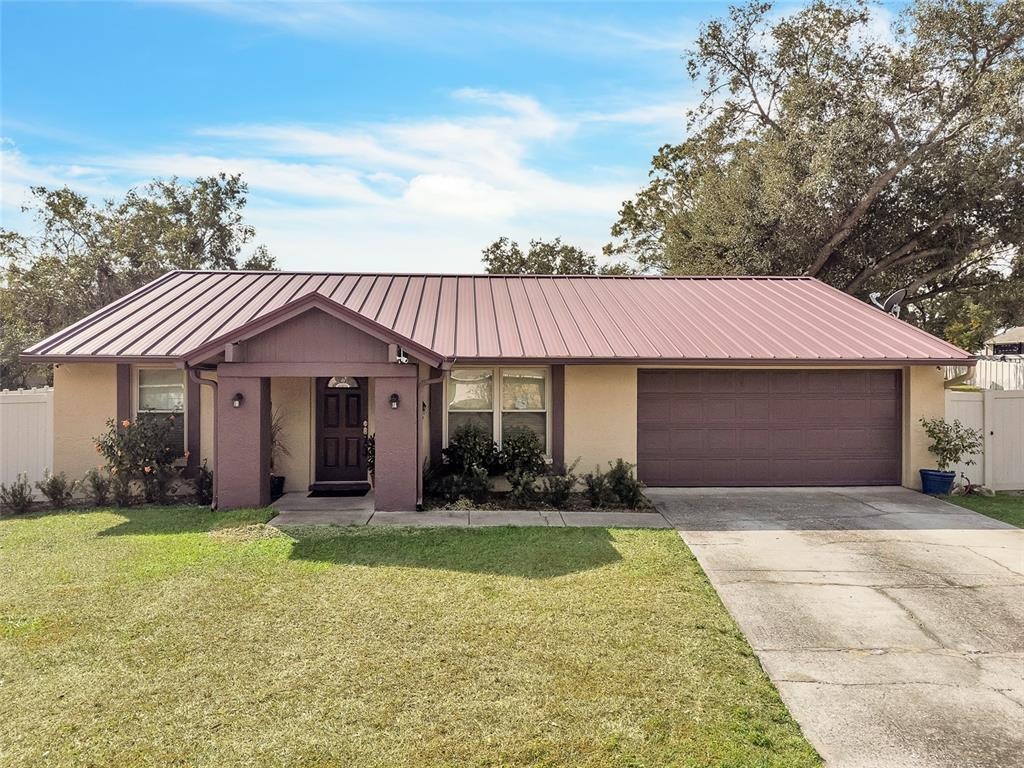 King George Ln, Seffner, FL 33584
