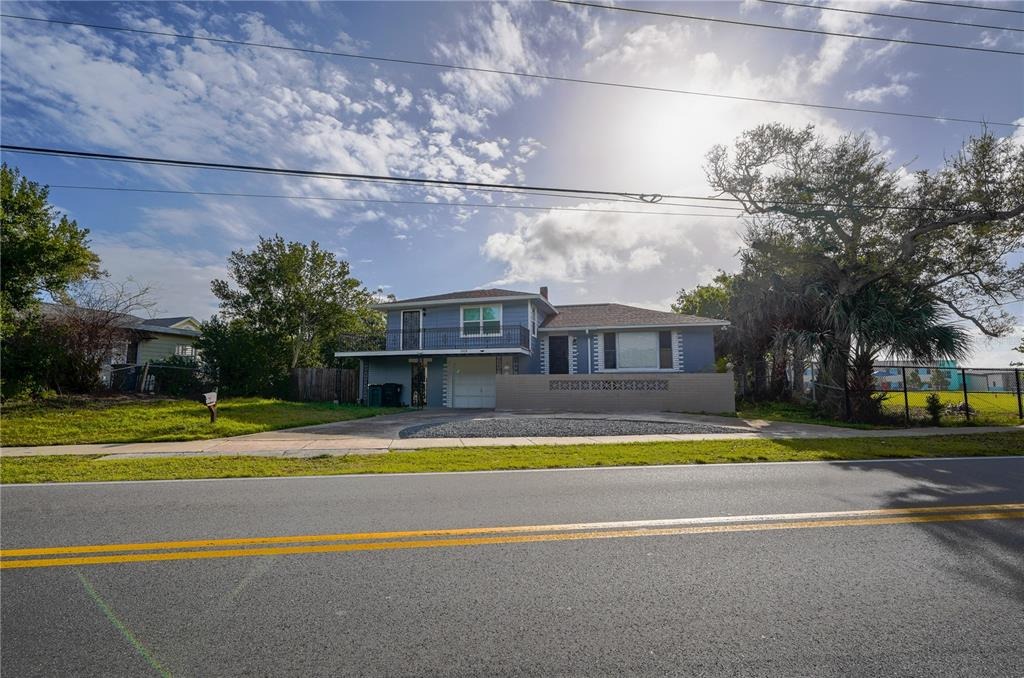 Halifax Ave, Daytona Beach, FL 32118