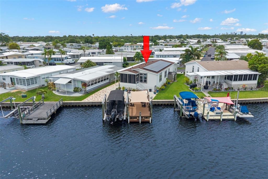 Mount Arlington Dr, Saint Petersburg, FL 33702