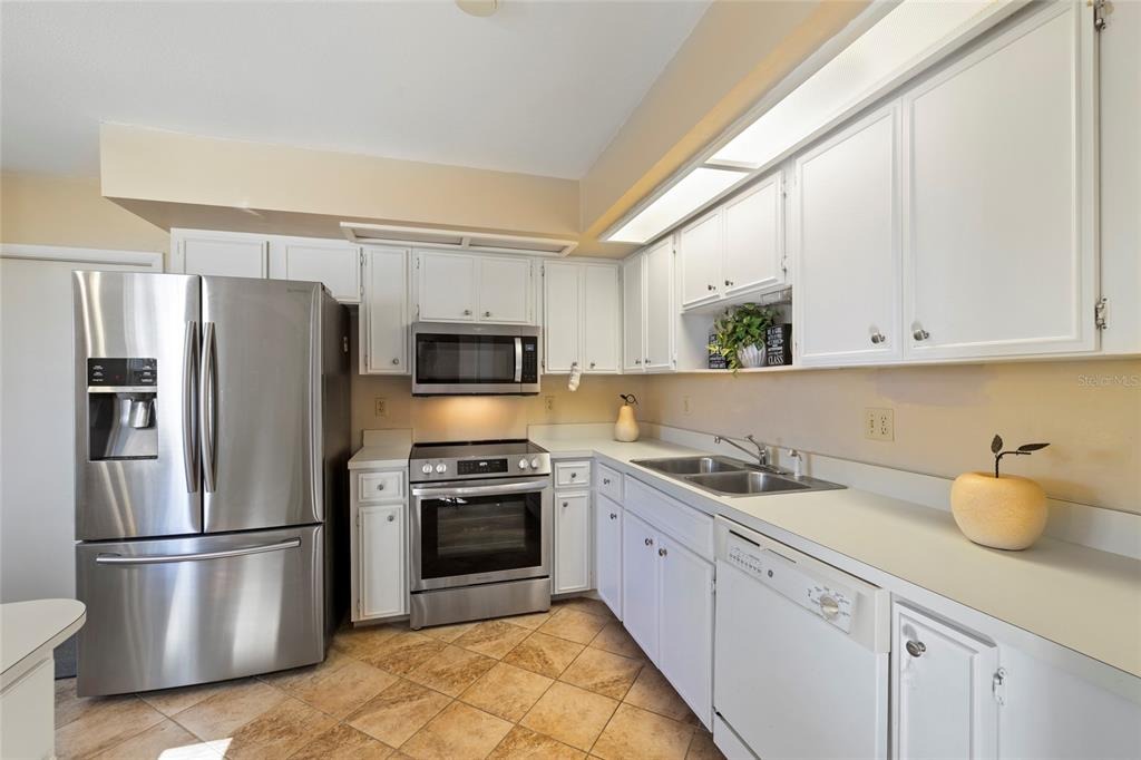 Willow Run, Sebring, FL 33872 #1