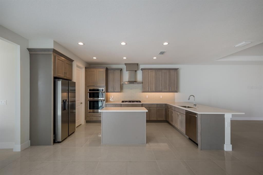 White Mangrove Ln, Bradenton, FL 34210 #1