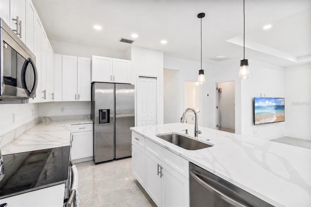 Lakeland Cir, Port Charlotte, FL 33981 #1
