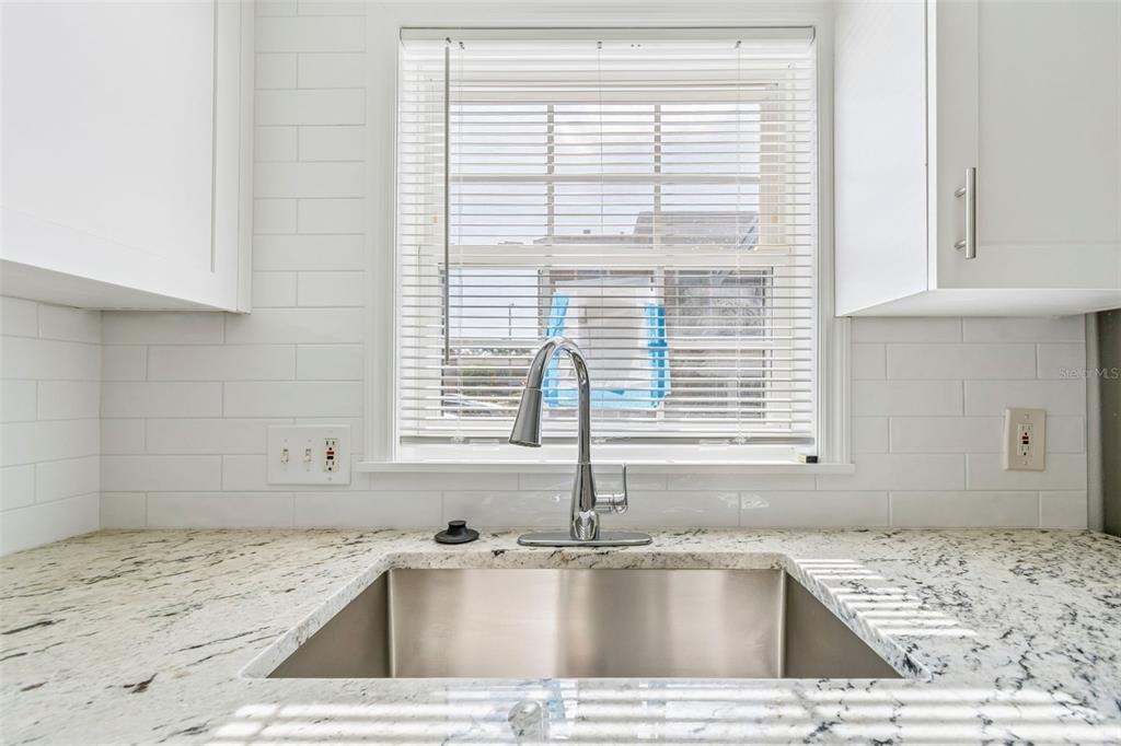 85th Ter, Saint Petersburg, FL 33702 #1