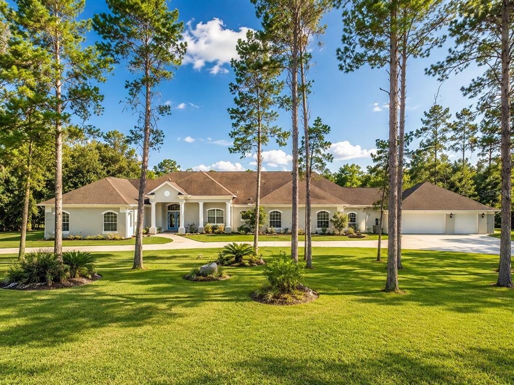Woodland Waters Blvd, Weeki Wachee, FL 34613