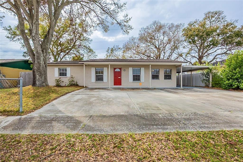 Gold Ridge Cir, Tampa, FL 33619