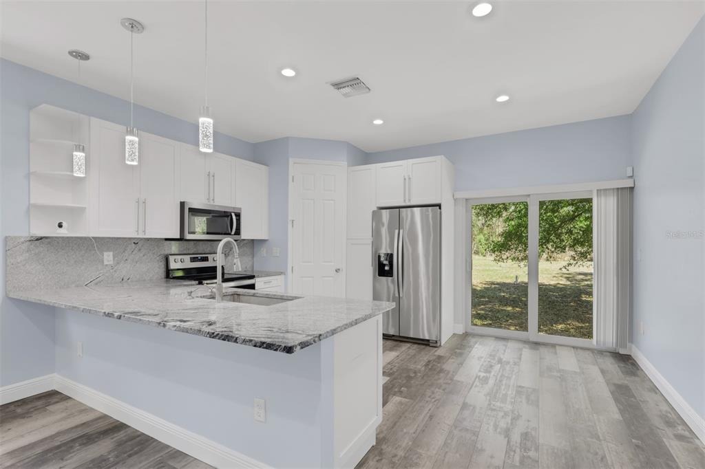 4th Ave, Naples, FL 34117