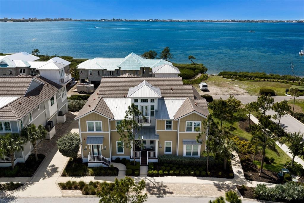 Compass Point Dr, Bradenton, FL 34209