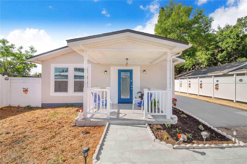 Avenue T , Winter Haven, FL 33881