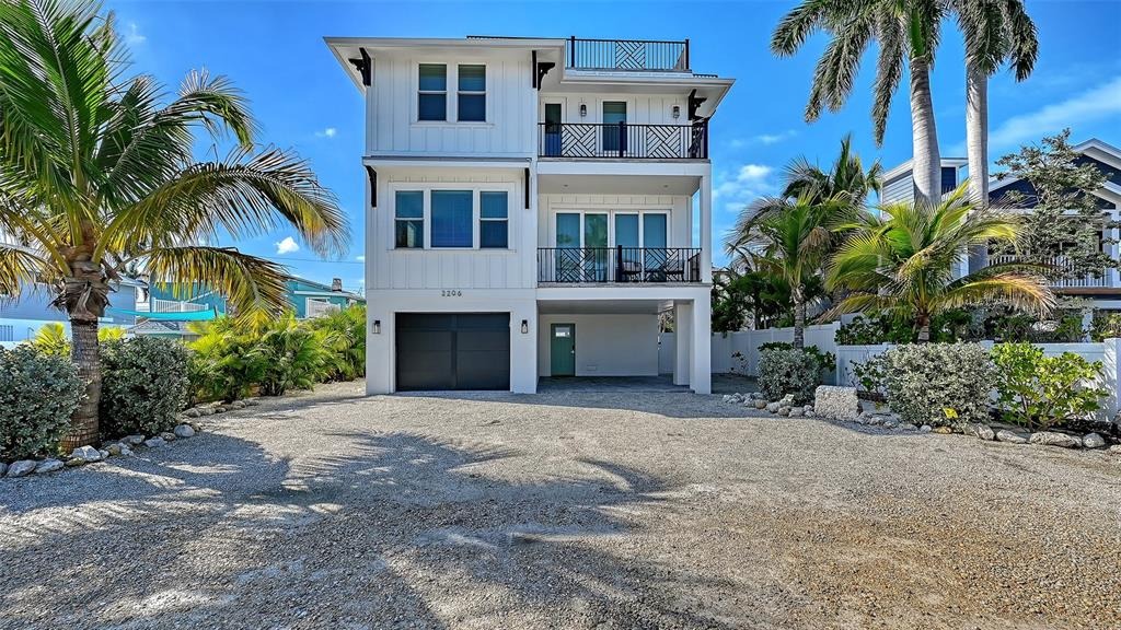 Avenue A , Bradenton Beach, FL 34217