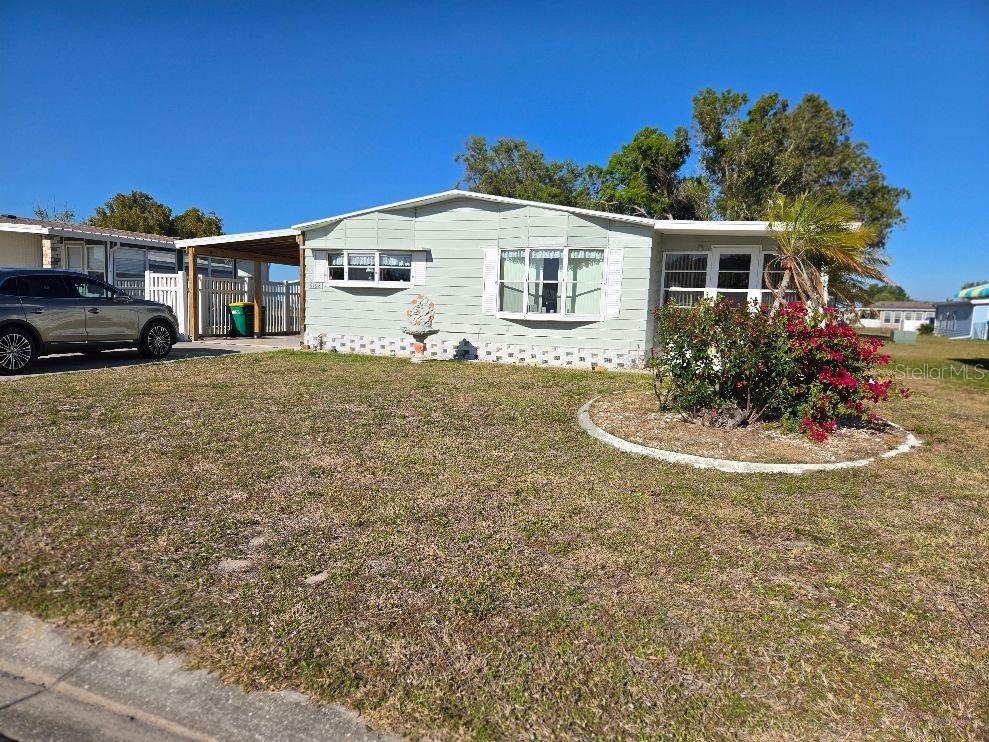 Redwing Ave, Englewood, FL 34224