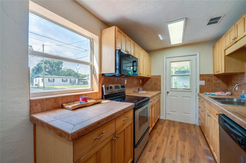 Leon Ln, Daytona Beach, FL 32117 #1