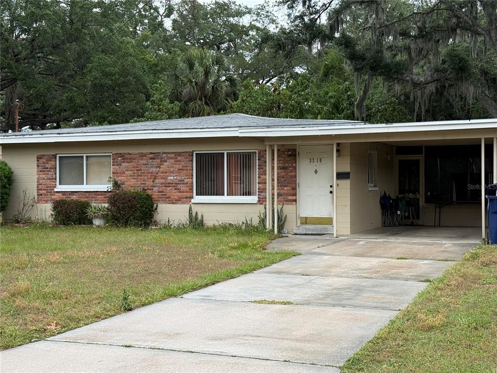 Fern St, Tampa, FL 33610