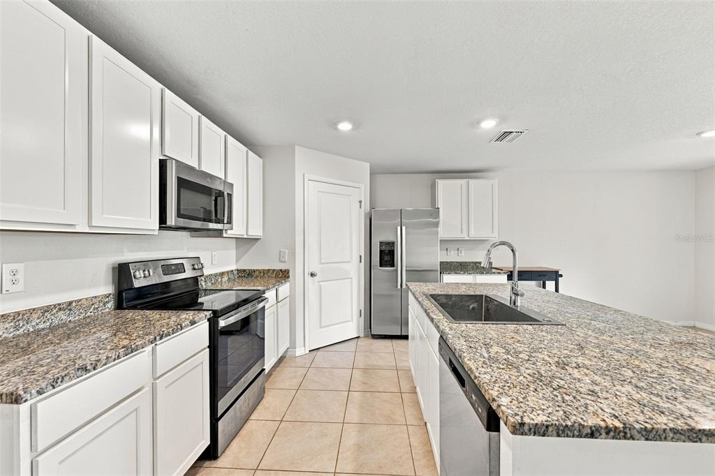 Broad Pointe Dr, Zephyrhills, FL 33540 #1