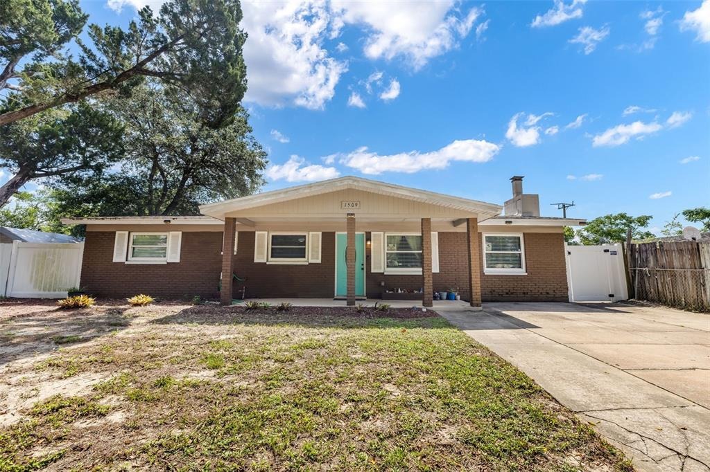 Primrose Ln, Daytona Beach, FL 32117
