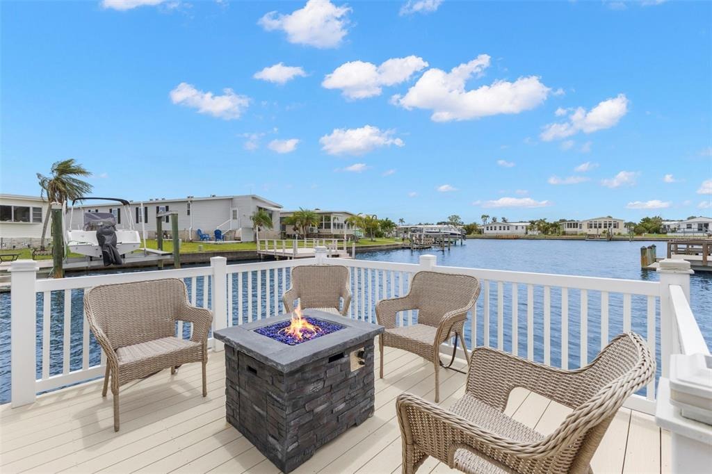 Americana Ct, Saint Petersburg, FL 33702