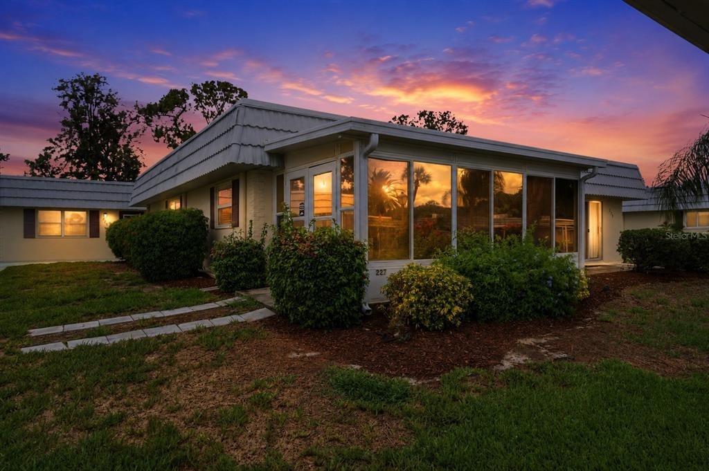 Bedford Ter, Sun City Center, FL 33573