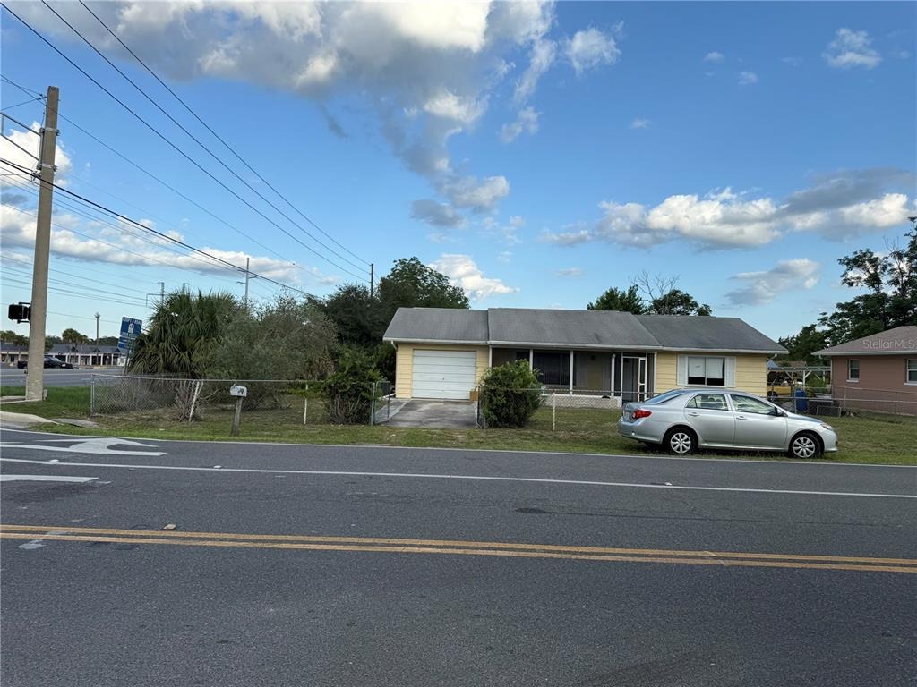 Water Rd, Ocala, FL 34472