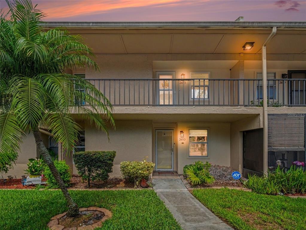 Woodgate Ln, Sarasota, FL 34231