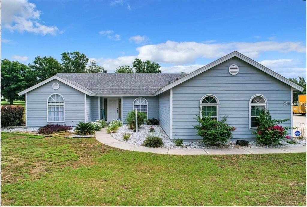 Apshawa Rd, Minneola, FL 34715