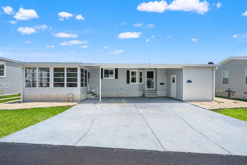 Mount Isle Ave, Saint Petersburg, FL 33702