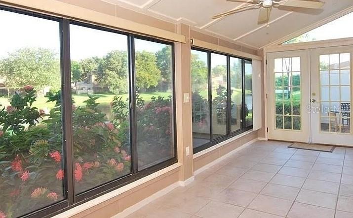 17th St, Saint Petersburg, FL 33702