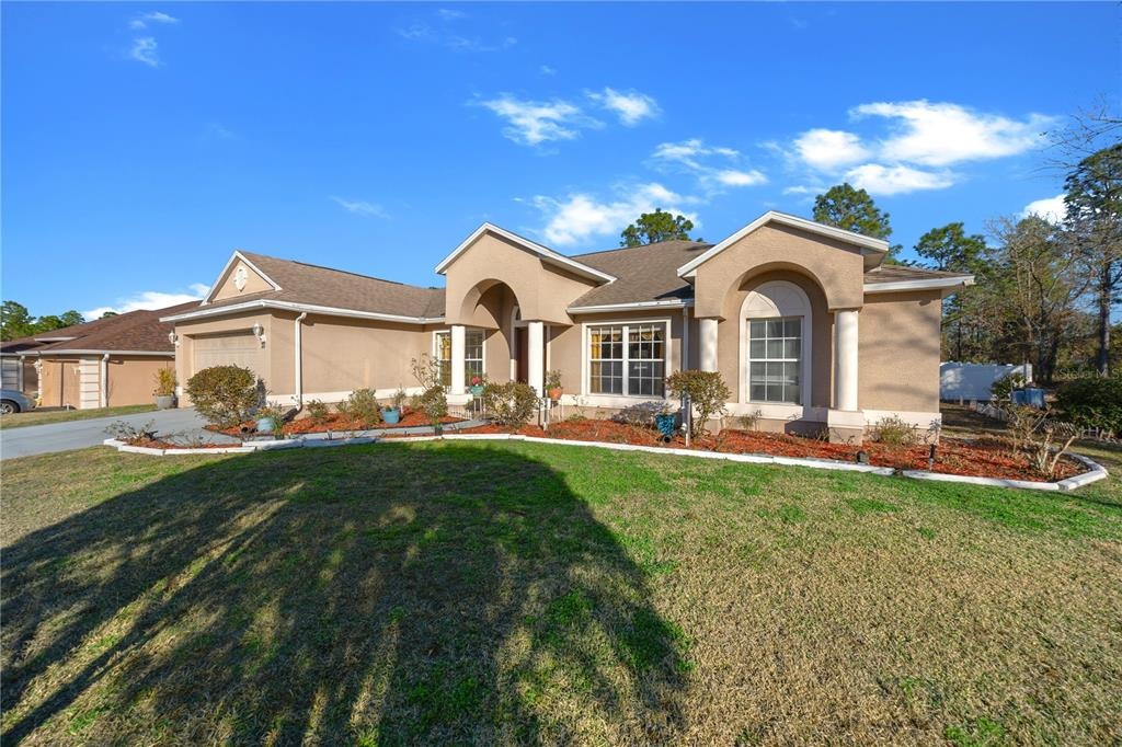 Vinca St, Homosassa, FL 34446