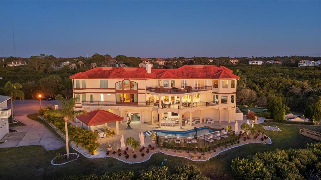 Alexis Ct, Tarpon Springs, FL 34689