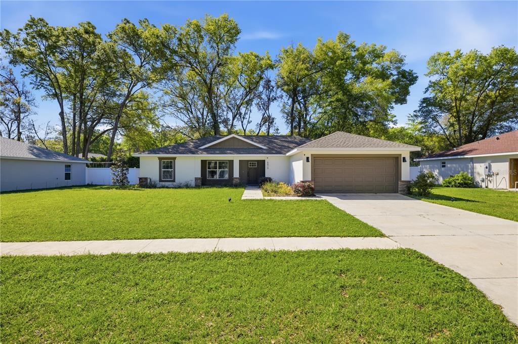 109th Ln, Ocala, FL 34476