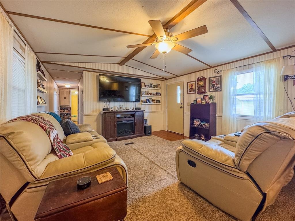 24th Dr, Webster, FL 33597 #1